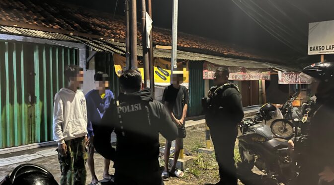 Tim Patroli Raimas Macan Kumbang 852 Polresta Cirebon Gagalkan Tawuran di Kecamatan Panguragan