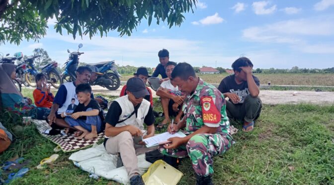 Pendampingan Panen dan Penjualan Gabah Hasil Pertanian di Desa Palimanan Barat