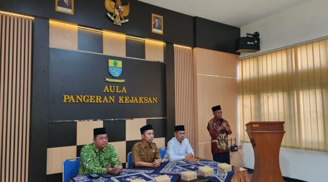 Babinsa dan Bhabinkamtibmas Kesenden Hadiri Kegiatan Harmonisasi Antar Umat Beragama.