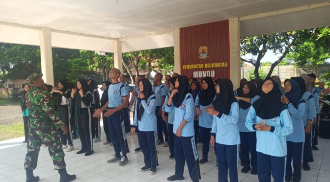 Anggota Koramil 0620-11/Asjap Hadiri Kegiatan Seleksi Calon Paskibraka Tingkat Kecamatan Mundu