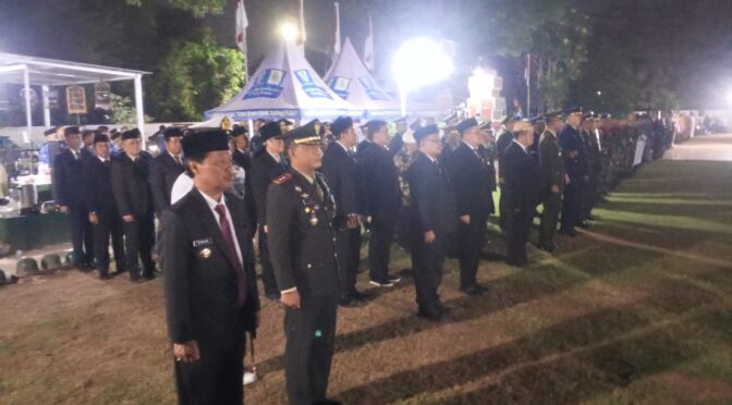 Apel Kehormatan dan Renungan Suci Peringatan HUT ke-80 Kemerdekaan RI Digelar di Taman Makam Pahlawan Cirebon
