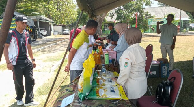 TNI AD Dukung Program Pemerintah Melalui Kegiatan Gerakan Pangan Murah di Kodim 0614/Kota Cirebon